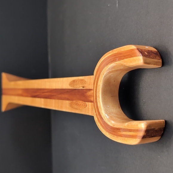 Wooden handmade Guitar Hanger/Stand. - Picture 3 of 7